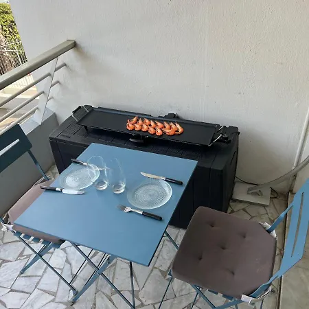 Appart 2 Pieces /4 Couchages En Front De Mer Avec Terrasse, Clim Et Parking Gratuit