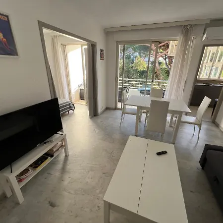 דירה Appart 2 Pieces /4 Couchages En Front De Mer Avec Terrasse, Clim Et Parking Gratuit ואלאוריס